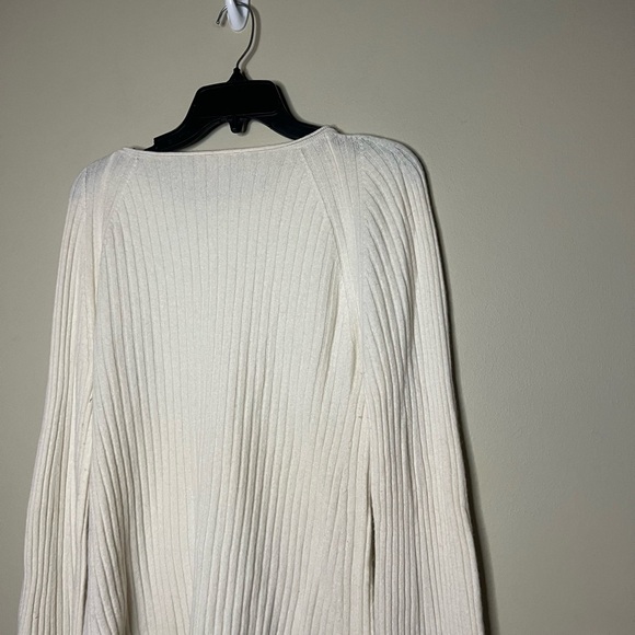 Vince 100% Cashmere Ivory Ribbed Shoulder Slit Sweater Large - Picture 13 of 13